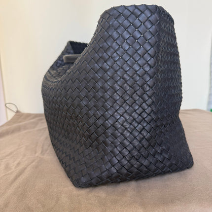 Bottega Veneta Cabat Large Intreccio Leather Tote Bag Black 45cm
