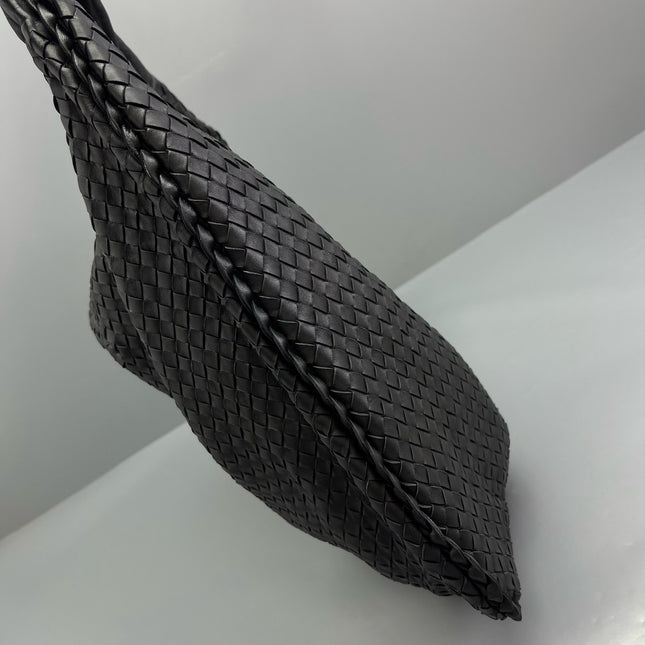 Bottega Veneta Veneta Hobo Maxi Black Leather Pleated 50cm