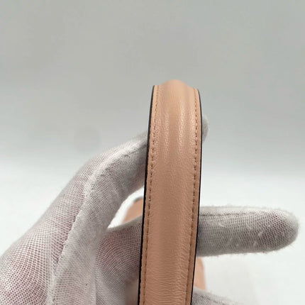 Fendi Baguette Lambskin Leather Crossbody Bag Medium Pink