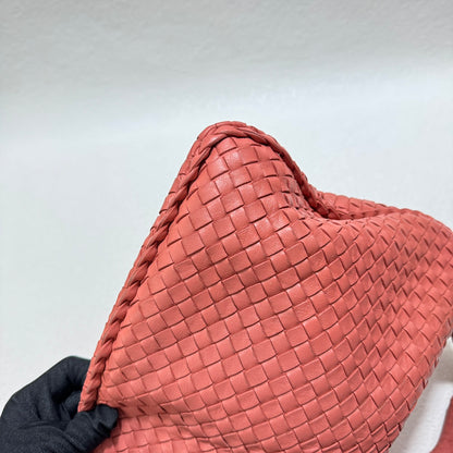 Bottega Veneta Veneta Hobo Medium Coral Intrecciato Leather Bag 47cm