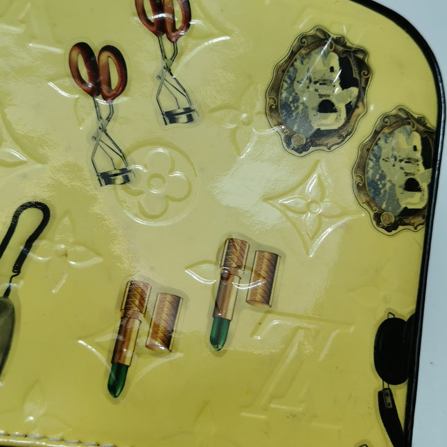 Louis Vuitton Vernis Sticker Pochette Accessoire Beige Patent Leather