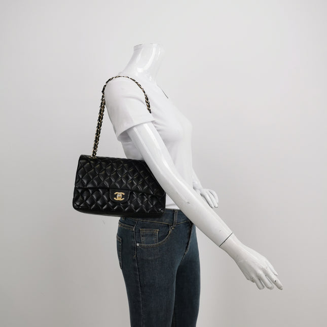 Chanel Classic Flap Vintage Medium Black Lambskin Leather Gold Hardware 2009-2010