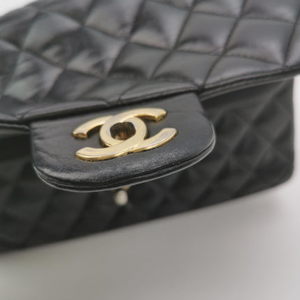 Chanel Classic Flap Vintage Medium Black Lambskin Leather Gold Hardware 2009-2010
