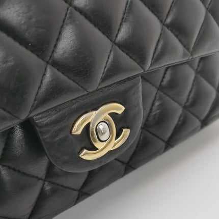 Chanel Classic Flap Vintage Medium Black Lambskin Leather Gold Hardware 2009-2010