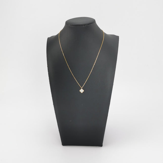 Van Cleef & Arpels Necklace Sweet Alhambra pendant 18k Yellow Gold Mother of Pearl