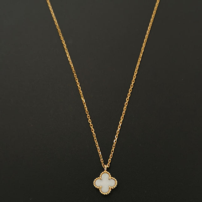 Van Cleef & Arpels Necklace Sweet Alhambra pendant 18k Yellow Gold Mother of Pearl