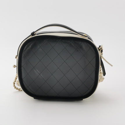 Chanel White and Black Small Crumpled Calfskin Vanity Case Crossbody Bag