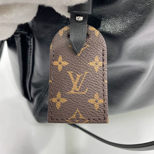 Louis Vuitton CarryAll Cargo Vibe PM Small Lambskin Leather So Black Shoulder Bag