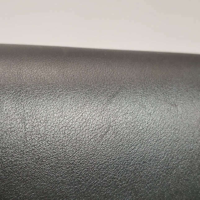 Sac bandoulière Louis Vuitton x Fornasetti Cannes Vase en cuir verni architectural