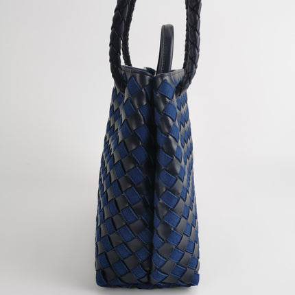 Sac à main en cuir Bottega Veneta Andiamo moyen en cuir et denim Intrecciato marine