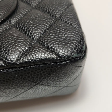Chanel Classic Flap Medium 2014 Black Caviar Leather Gold Hardware