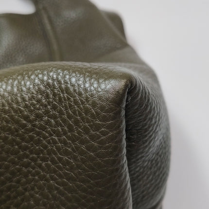 Sac à bandoulière Gucci Softbit Maxi en cuir de veau vert olive 2024