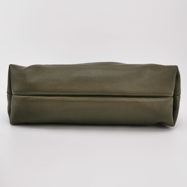 Gucci Softbit Maxi Shoulder Bag Olive Green Calfskin Leather 2024