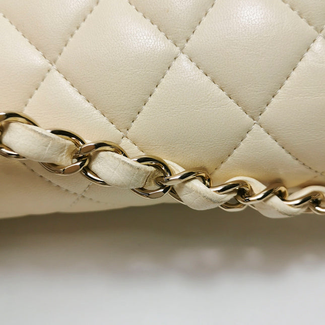 Chanel Classic Flap Small Bag White Lambskin Gold Hardware 2021