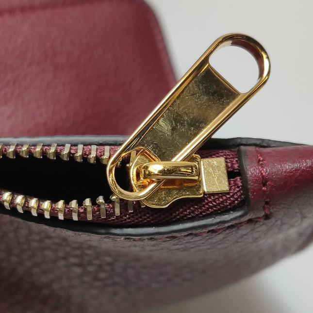 Gucci Softbit Maxi Shoulder Bag Burgundy Calfskin Leather 2024