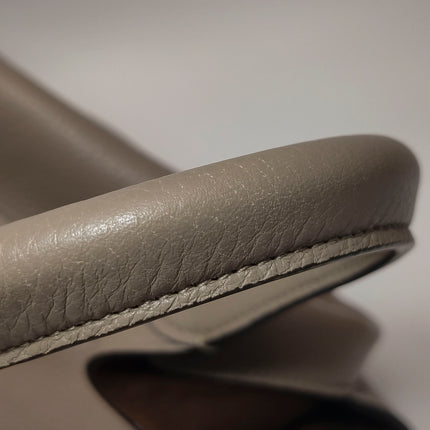 Gucci Softbit Maxi Shoulder Bag Beige Calfskin Leather