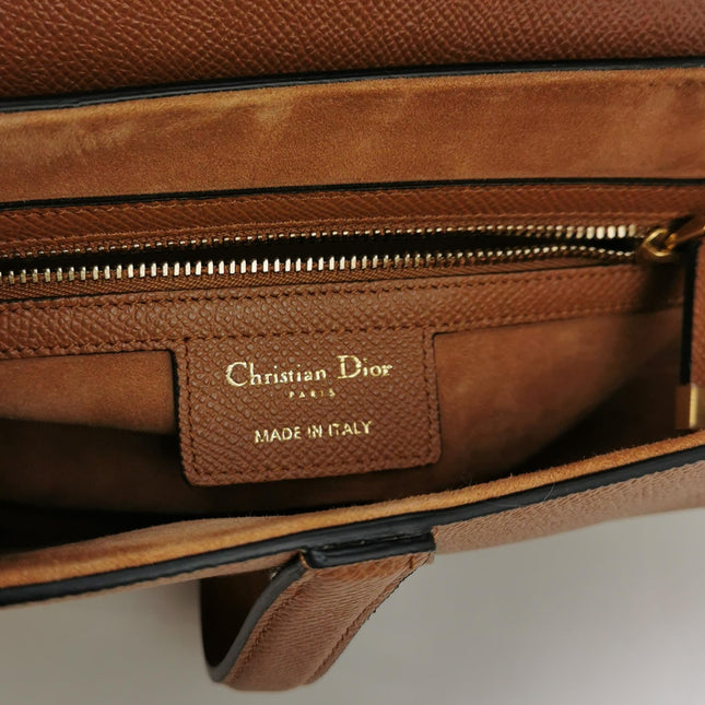 Dior Saddle 2022 Medium Tan Brown Grained Calfskin Leather Bag with Strap