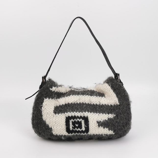Fendi Baguette Bag Grey and White Wool Knit Shoulder Bag