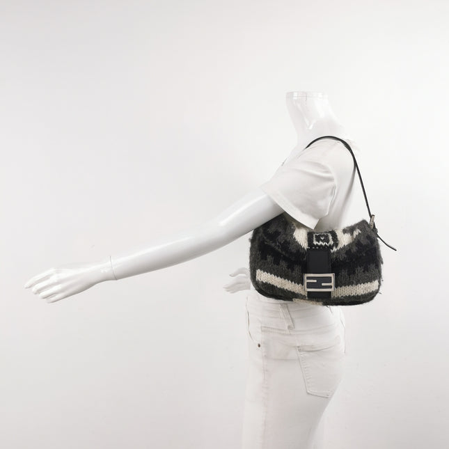 Fendi Baguette Bag Grey and White Wool Knit Shoulder Bag