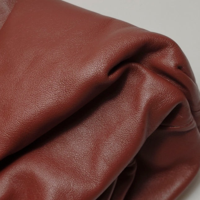 Bottega Veneta Pouch Calfskin Leather Brick Red Large