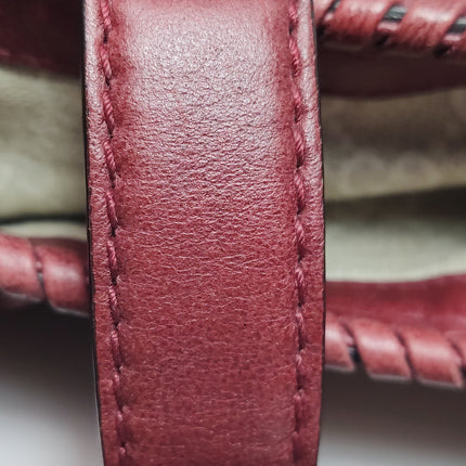 Gucci Jackie 1961 Grand modèle Cuir de veau noir avec longue bandoulière