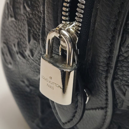 Louis Vuitton Neo Papillon Revelation GM Black Leather Shoulder Bag with Strap