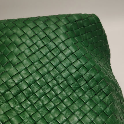 Bottega Veneta Cabat Tote Green Intreccio Leather 40cm