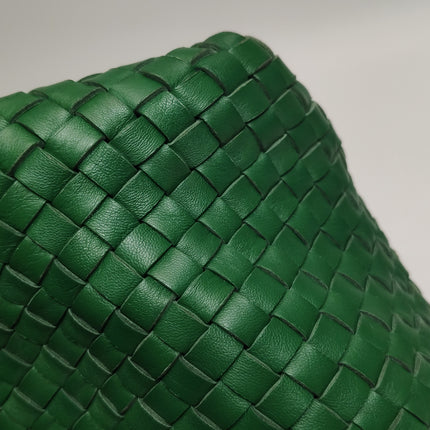 Bottega Veneta Cabat Tote Green Intreccio Leather 40cm