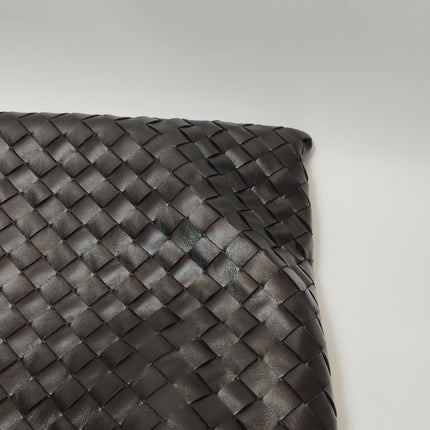 Bottega Veneta Hop Large Leather Fondant Chocolate Brown Hobo Bag