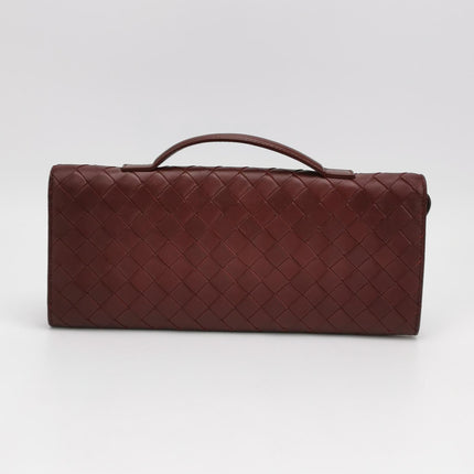 Bottega Veneta Andiamo Clutch Small Burgundy Handbag