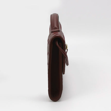 Bottega Veneta Andiamo Clutch Small Burgundy Handbag