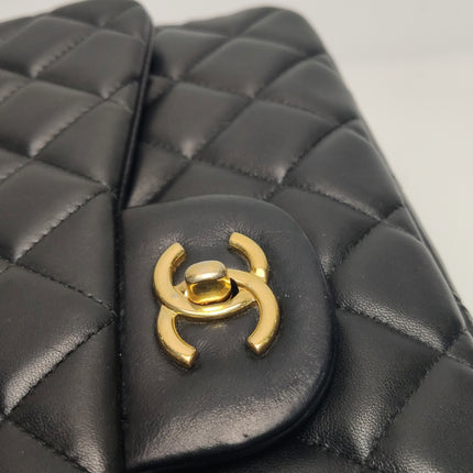 Chanel Classic Flap Jumbo Black Lambskin Leather Single Flap Gold Hardware 2010-11