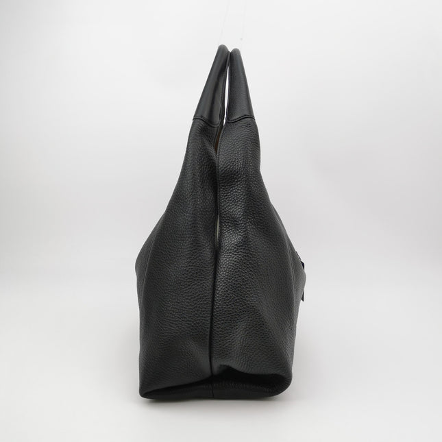Gucci Softbit Maxi Shoulder Bag Black Calfskin Leather