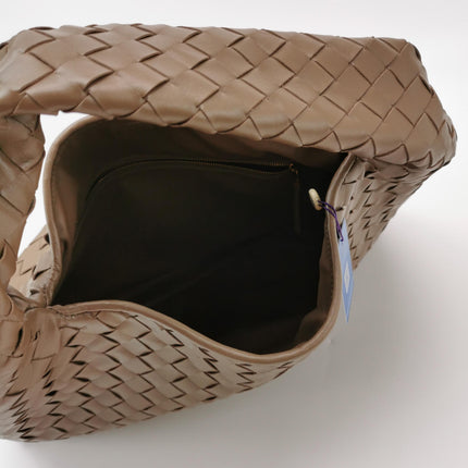 Bottega Veneta Hop Hobo Medium Leather Nutty Brown