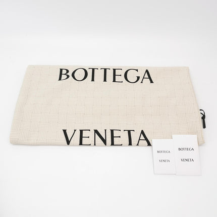 Bottega Veneta Hop Hobo Medium Leather Nutty Brown