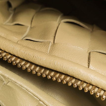 Bottega Veneta Jodie Maxi Lambskin Leather Beige Oats 70cm