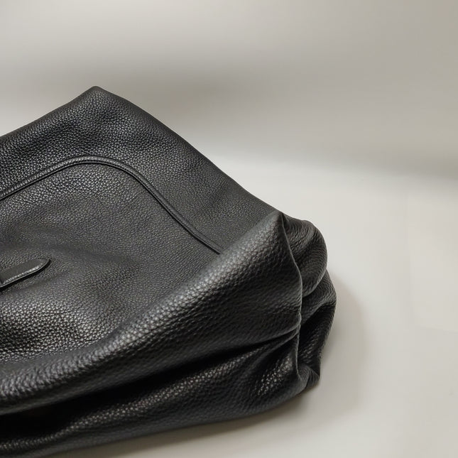 Gucci Softbit Maxi Shoulder Bag Black Calfskin Leather