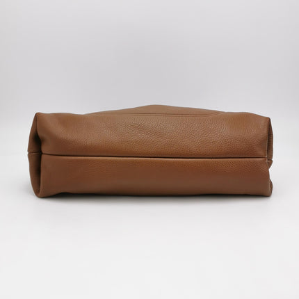 Gucci Softbit Maxi Shoulder Bag Tan Brown Calfskin Leather 2024