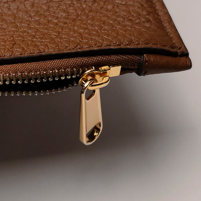 Gucci Softbit Maxi Shoulder Bag Tan Brown Calfskin Leather 2024