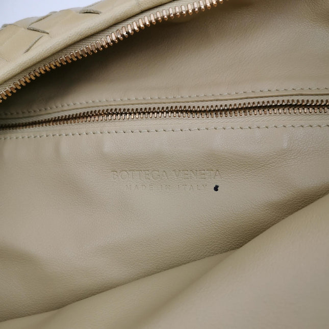 Bottega Veneta Jodie Maxi Lambskin Leather Beige Oats 70cm