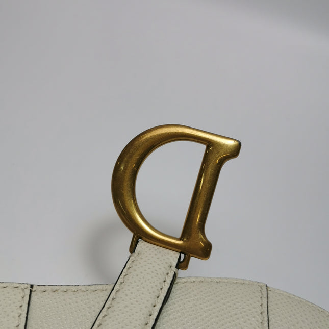 Dior Saddle bag white grain leather mini size