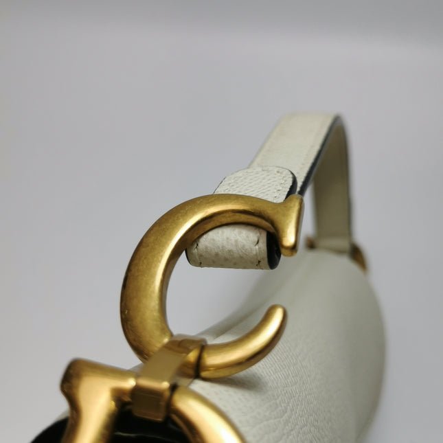 Dior Saddle bag white grain leather mini size