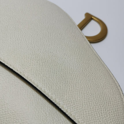 Dior Saddle bag white grain leather mini size