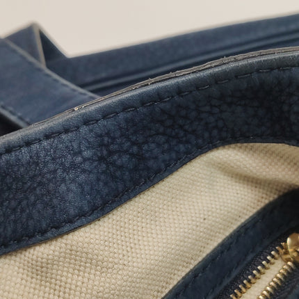 Sac Gucci Jackie 1961 en daim bleu marine, taille moyenne