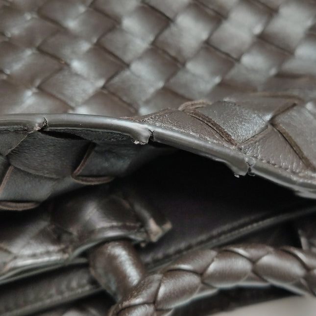 Bottega Veneta Andiamo Large Dark Chocolate Brown Handbag