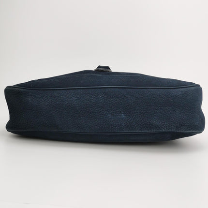 Sac Gucci Jackie 1961 en daim bleu marine, taille moyenne