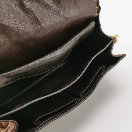 Sac bandoulière Prada Messenger en poulain imprimé léopard avec franges