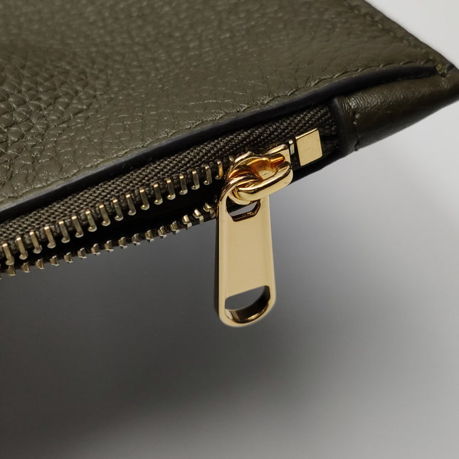 Gucci Softbit Maxi Shoulder Bag Olive Green Calfskin Leather 2024