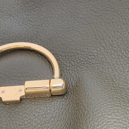 Sac à bandoulière Gucci Softbit Maxi en cuir de veau vert olive 2024