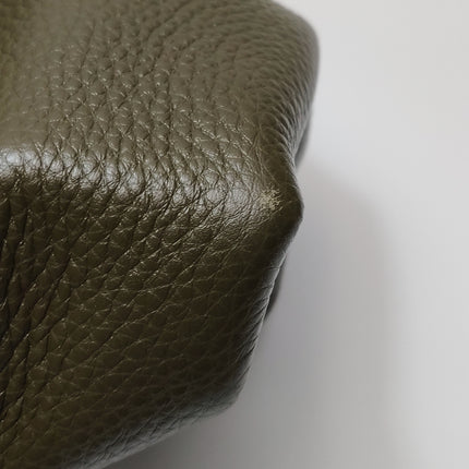 Sac à bandoulière Gucci Softbit Maxi en cuir de veau vert olive 2024